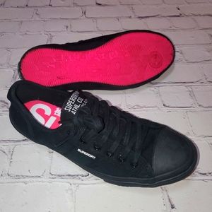 Superdry Trainers Women's Low Pro Shoes black women's size 9 chuck style